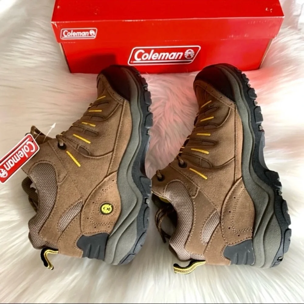 NWT Coleman Men's Brown and Black Hiking Snow Rain Boots